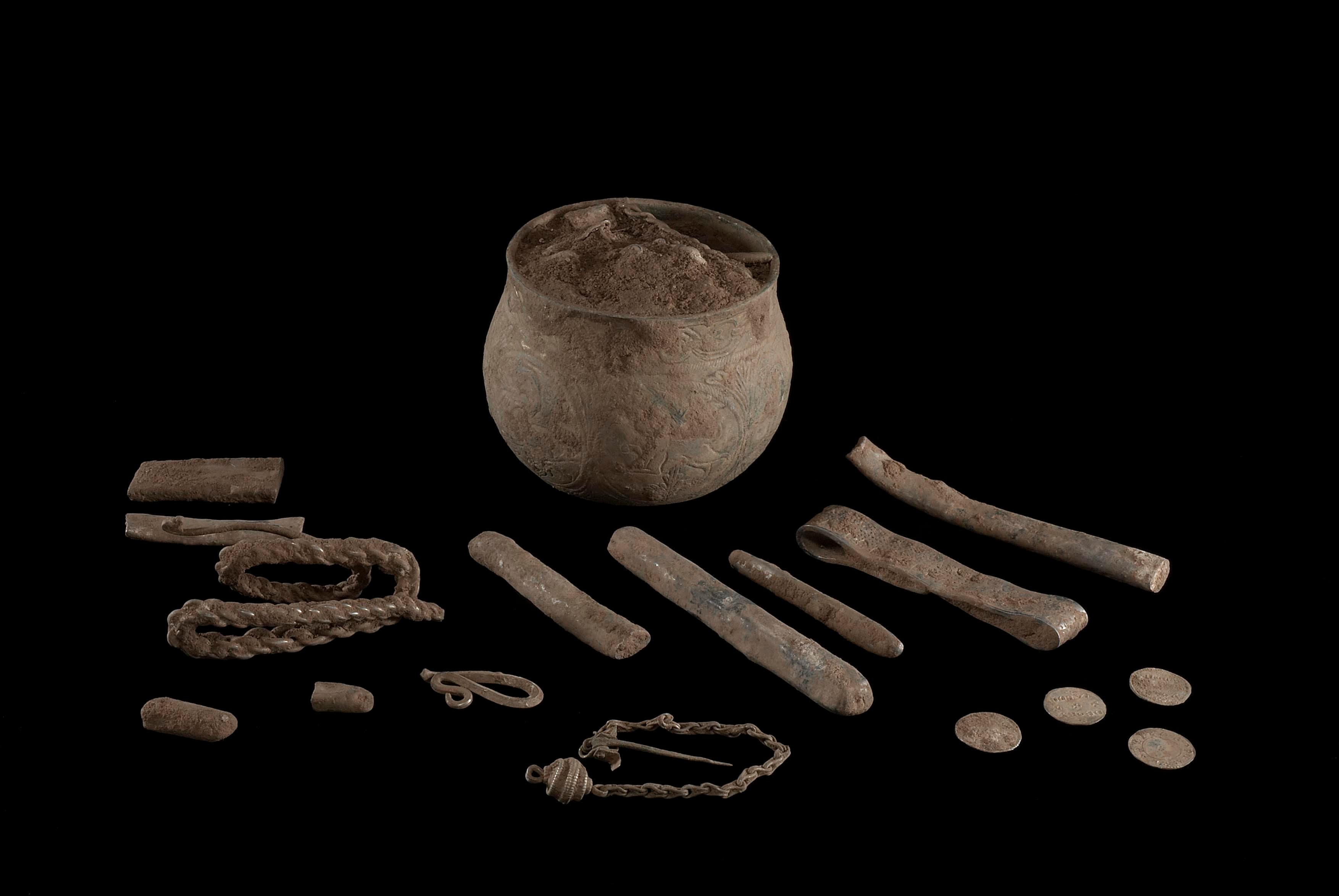 viking-age-england-kingdom-of-york-c-905-925-ad-hoard-deposited-c-928-ad-item